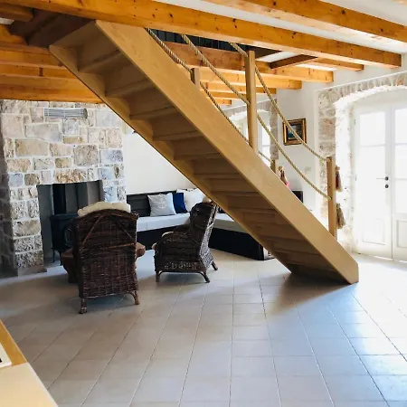 Tom House Holiday home