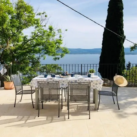 Tom House * Murvica (Brac)