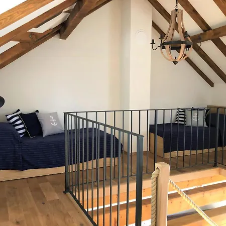 بيت للعطل Tom House مورفيكا