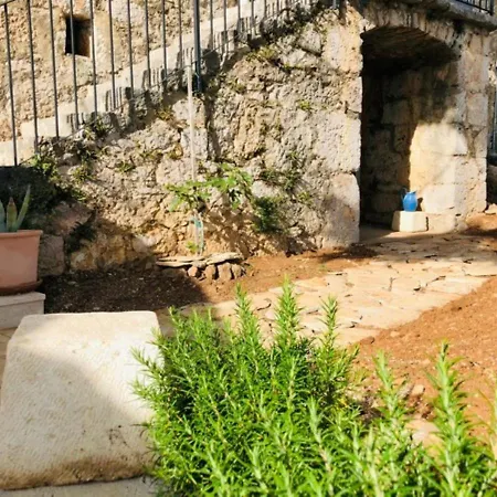 Tom House بيت للعطل *