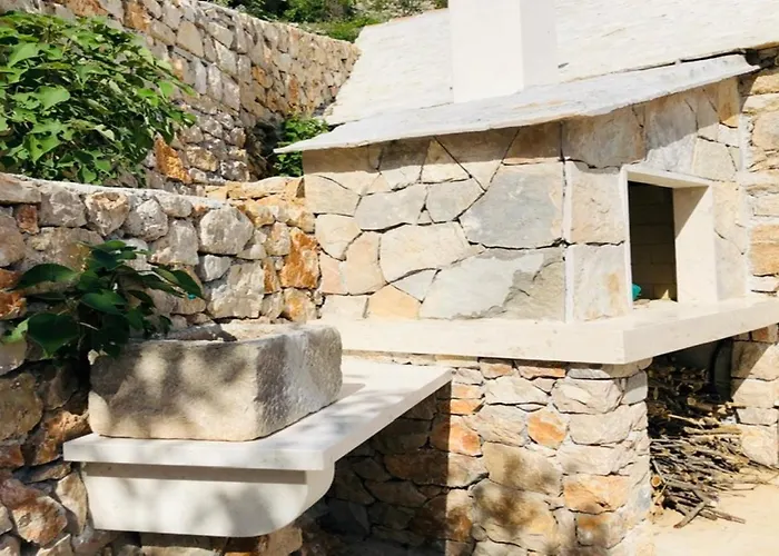 بيت للعطل Tom House